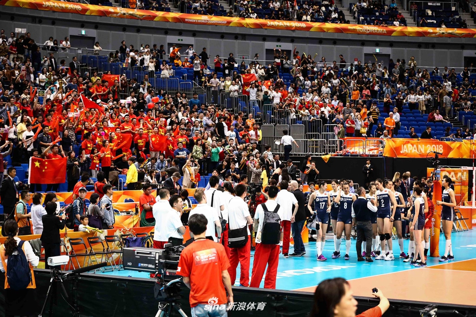 女排世锦赛铜牌战中国3-0荷兰