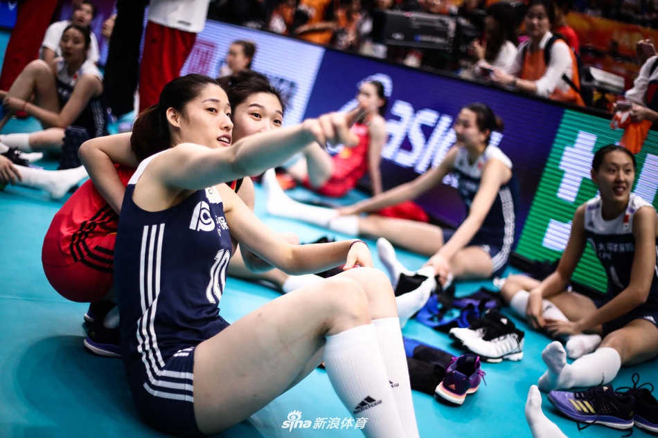 女排世锦赛铜牌战中国3-0荷兰