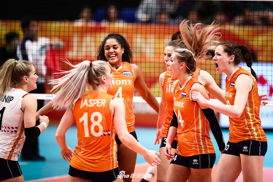 女排世锦赛铜牌战中国3-0荷兰