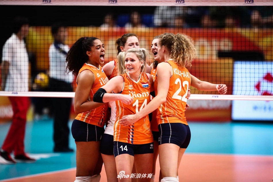 女排世锦赛铜牌战中国3-0荷兰