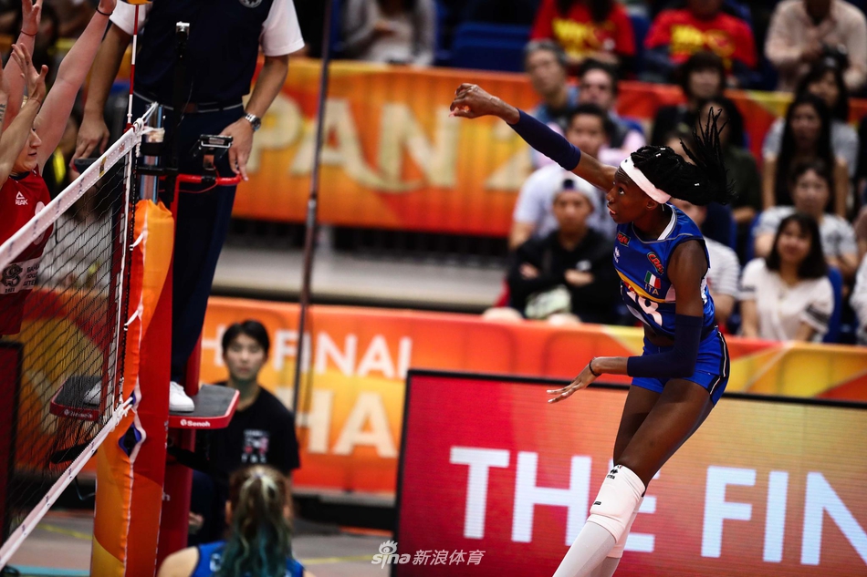 女排世锦赛决赛塞尔维亚3-2意大利