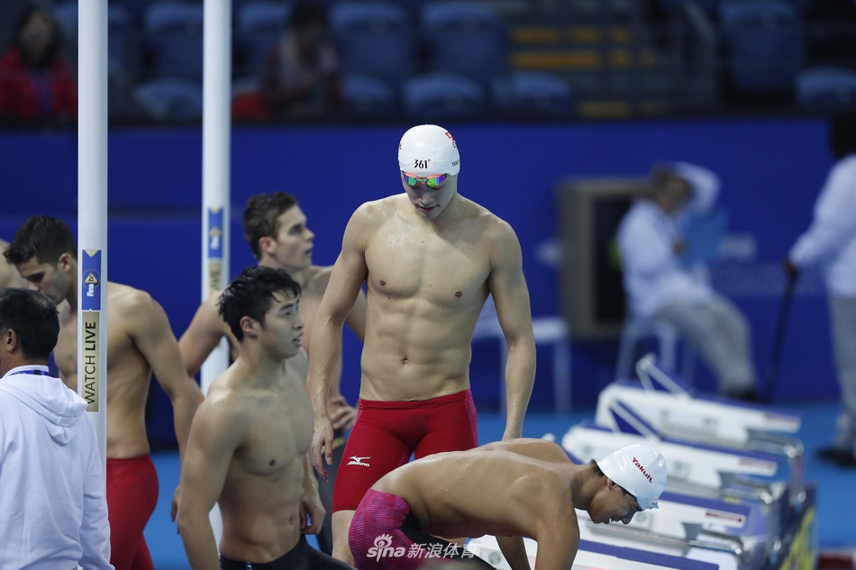 新浪直击孙杨游泳短池世锦赛首秀