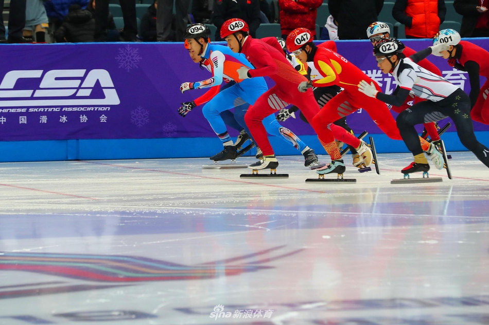 中国杯短道速滑精英赛精彩瞬间