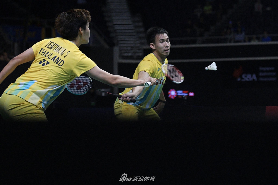 新加坡赛郑思维/黄雅琼18连胜终结