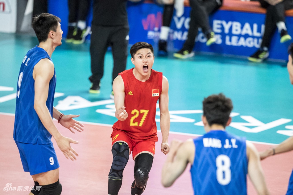 11连败！世联中国男排0-3俄罗斯