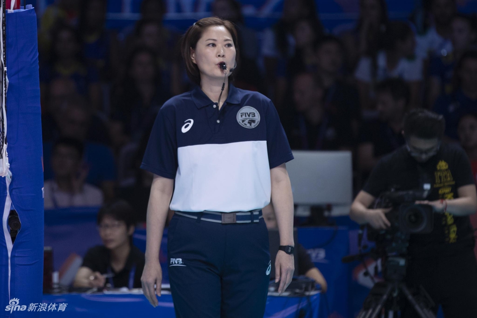 世联总决赛美国女排3-1波兰