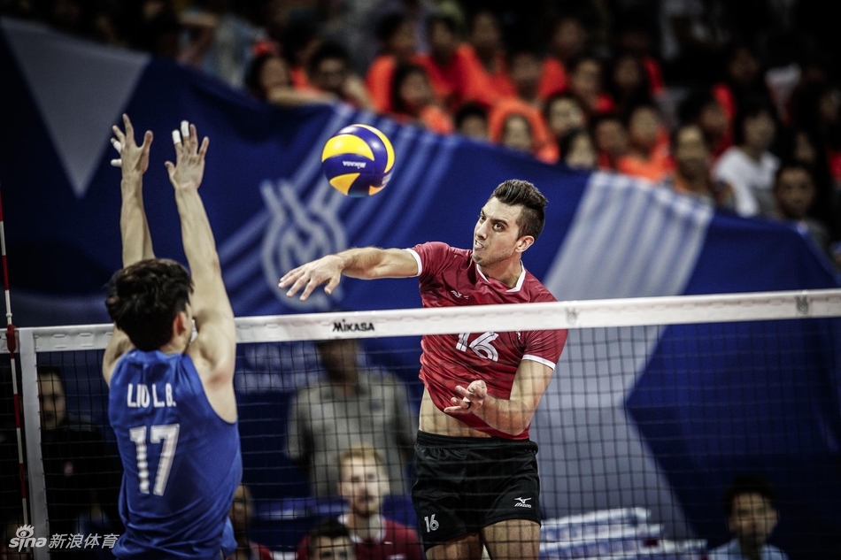 奥运资格赛中国男排2-3加拿大