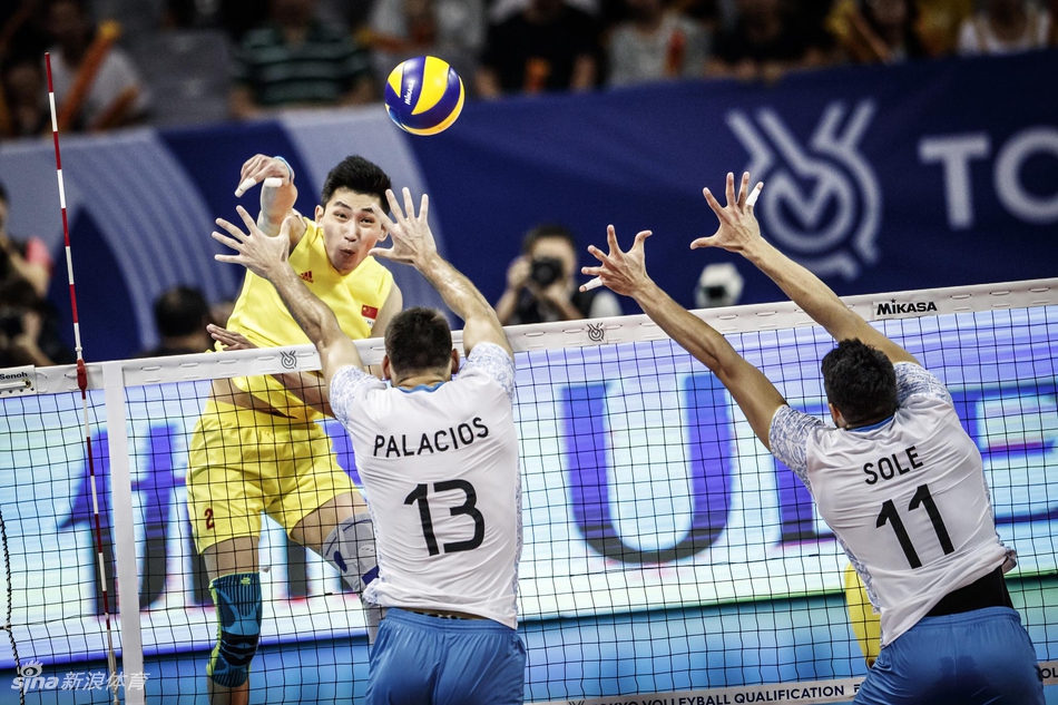 奥运资格赛中国男排2-3阿根廷