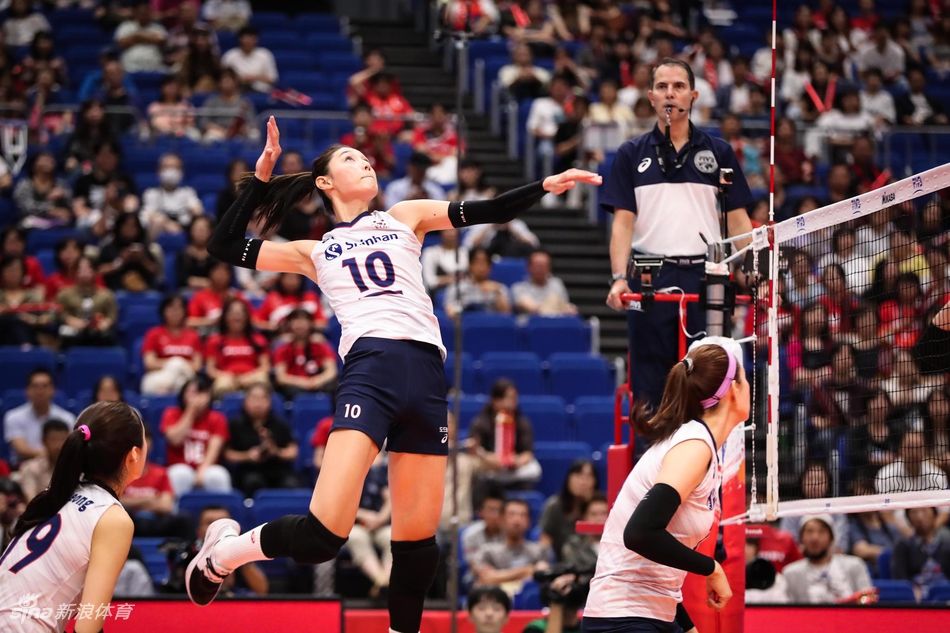 开门红！世界杯中国女排3-0韩国