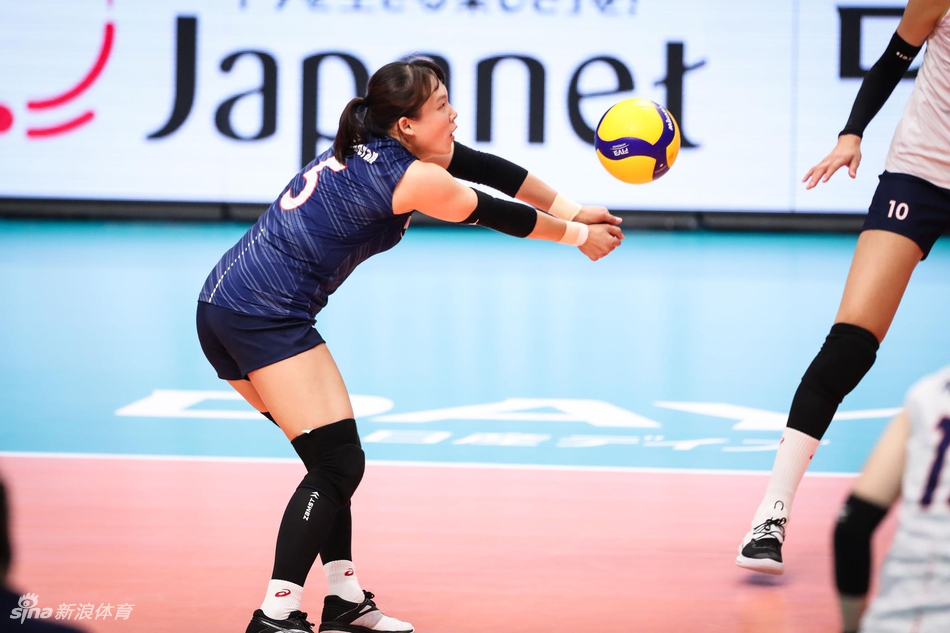 开门红！世界杯中国女排3-0韩国