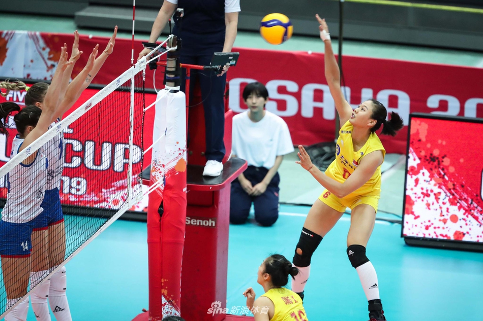 世界杯中国女排3-0塞尔维亚夺冠