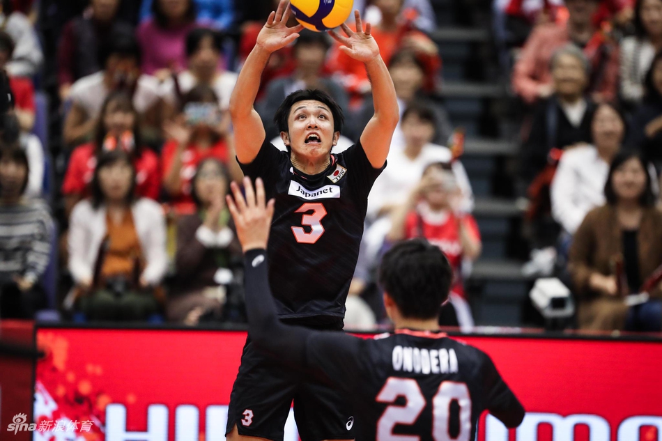 男排世界杯巴西男排提前一轮夺冠