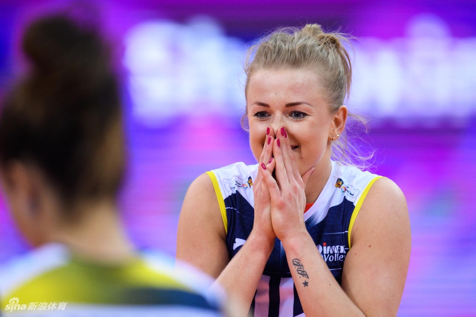 女排世俱杯广东恒大0-3科内