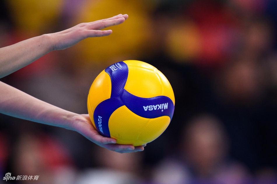 女排世俱杯广东恒大0-3科内