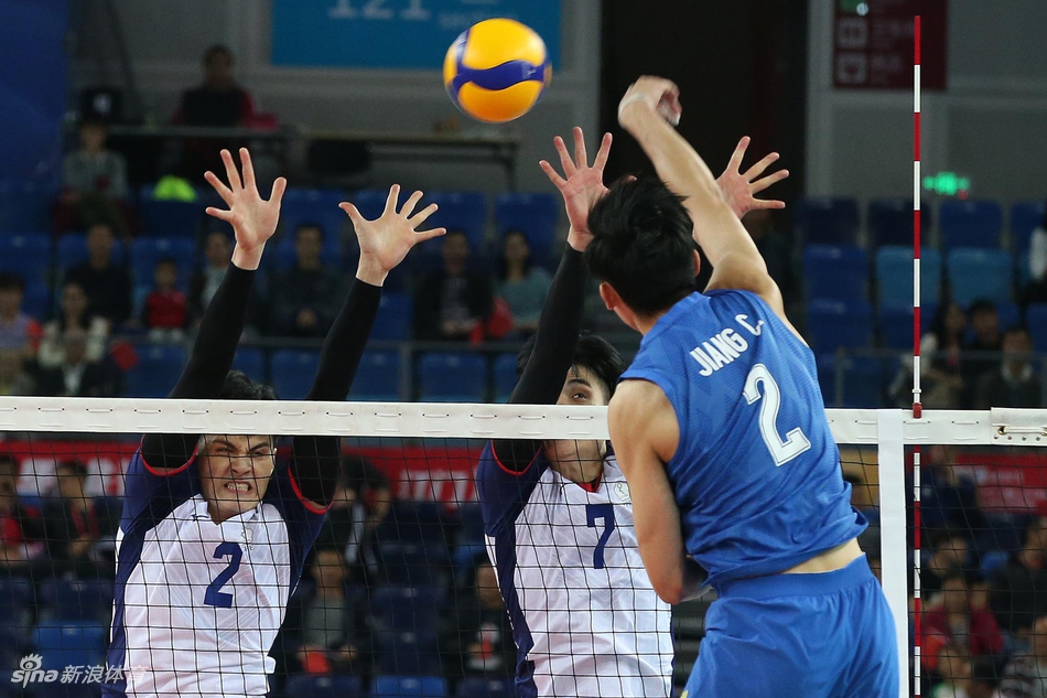 奥运资格赛中国男排3-2中国台北