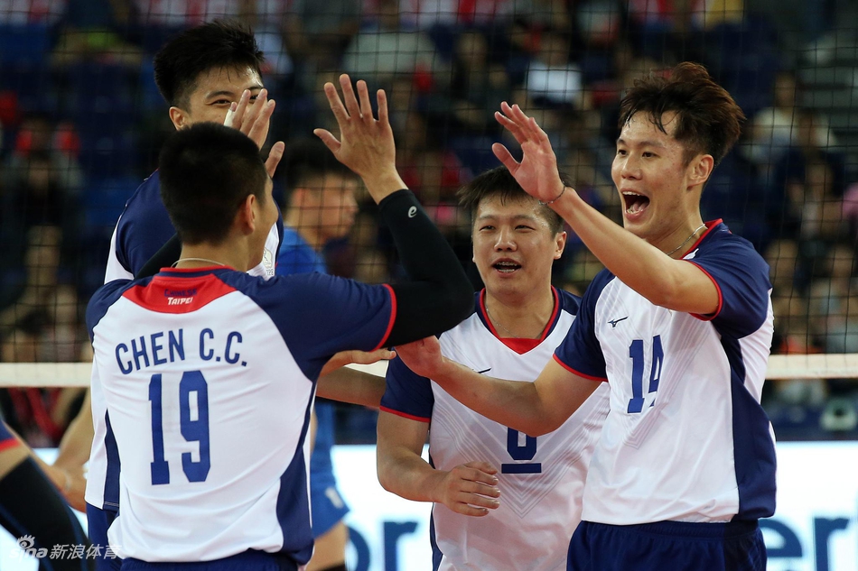 奥运资格赛中国男排3-2中国台北