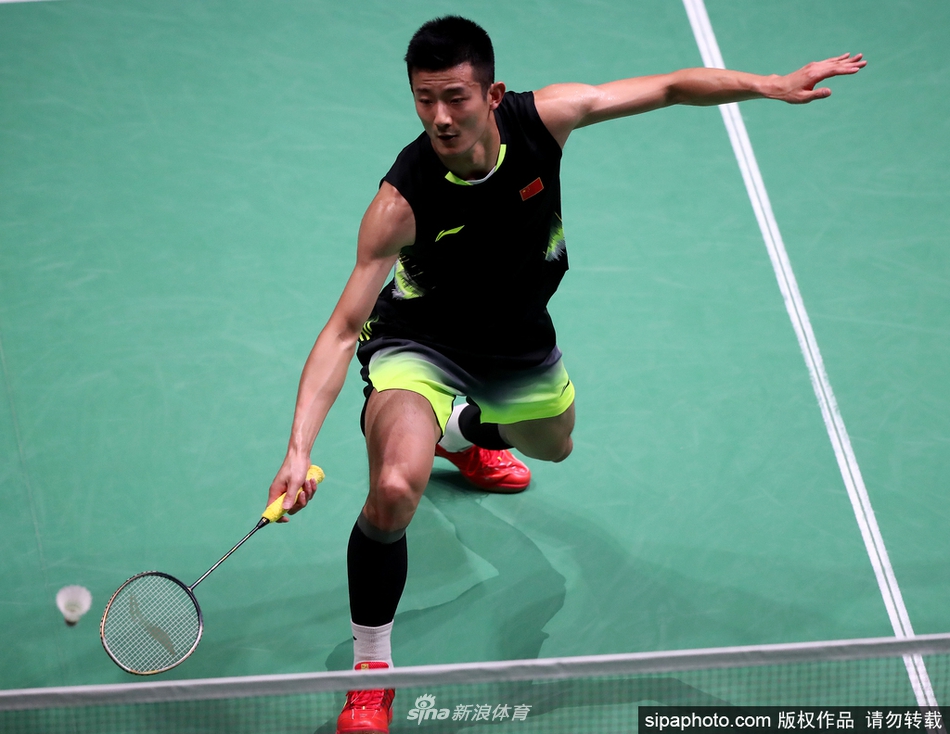 法国羽毛球公开赛谌龙2-0约根森