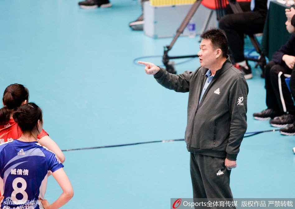 排超8强战天津女排3-1江苏女排