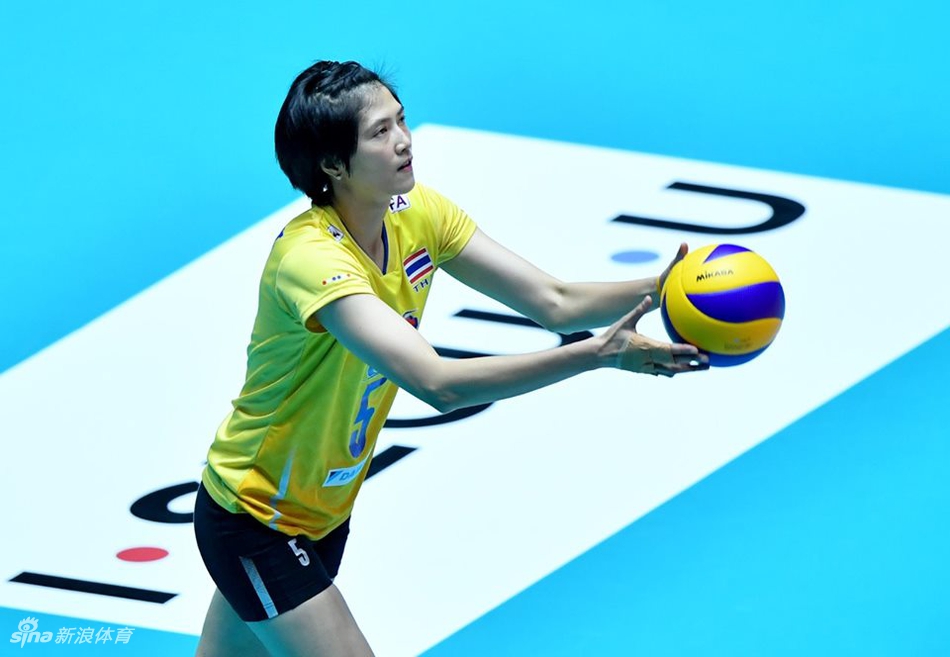 亚锦赛中国女排1-3泰国无缘决赛