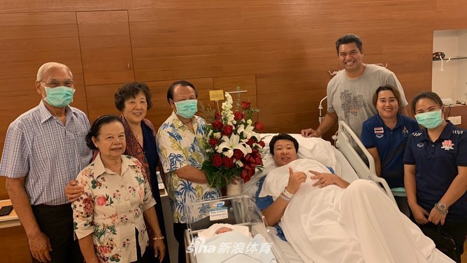 女排黄金一代队长冯坤产子