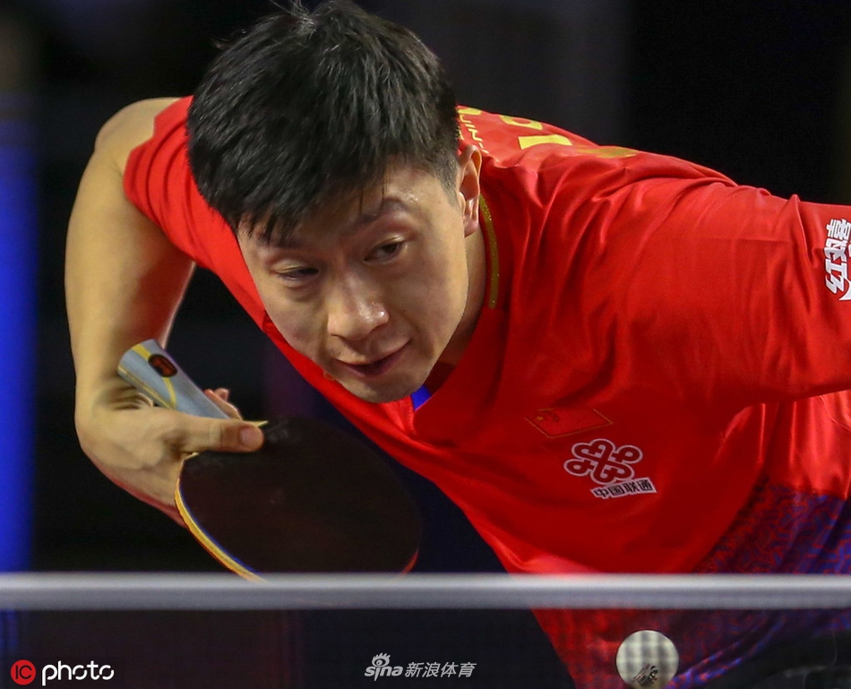 卡乒赛马龙4-2许昕晋级决赛