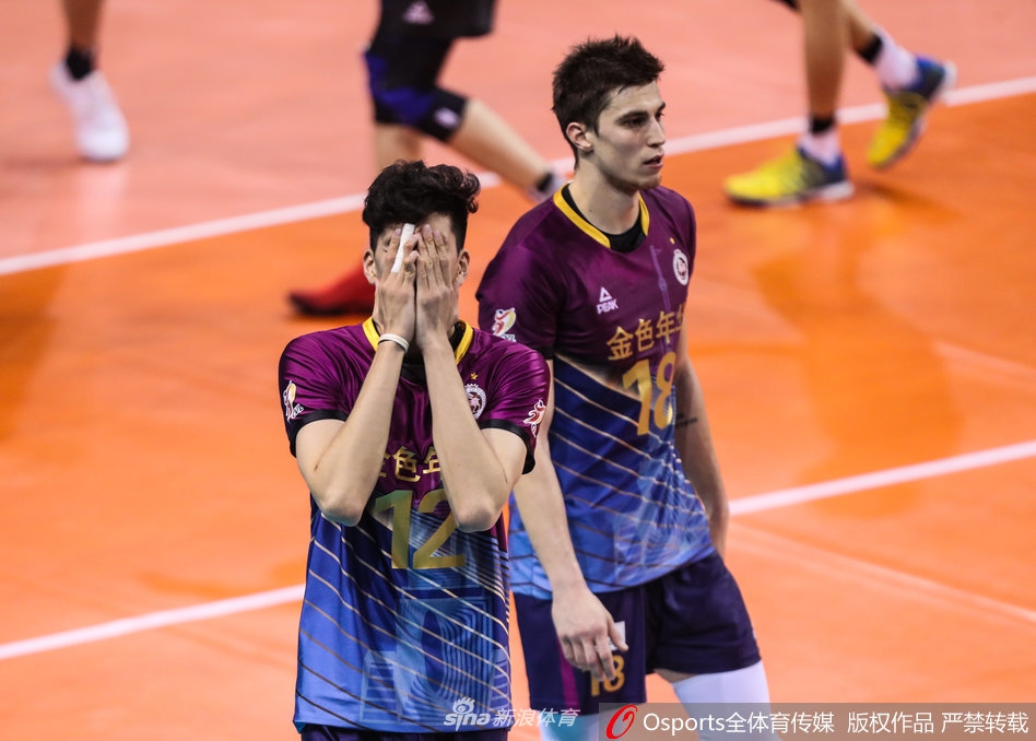 男排八强战上海男排3-1山东男排