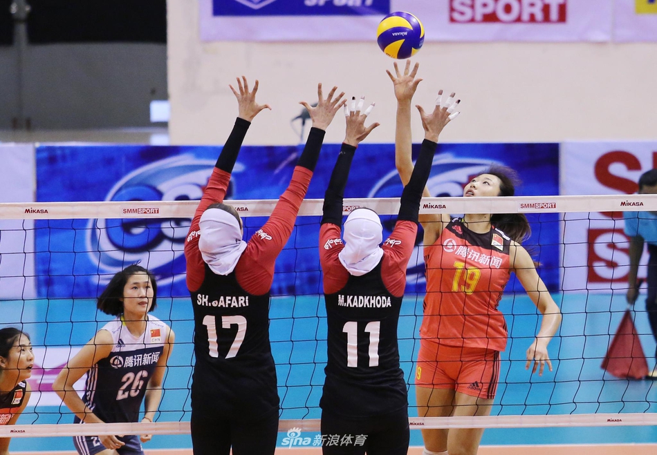 亚洲杯中国女排横扫伊朗进四强
