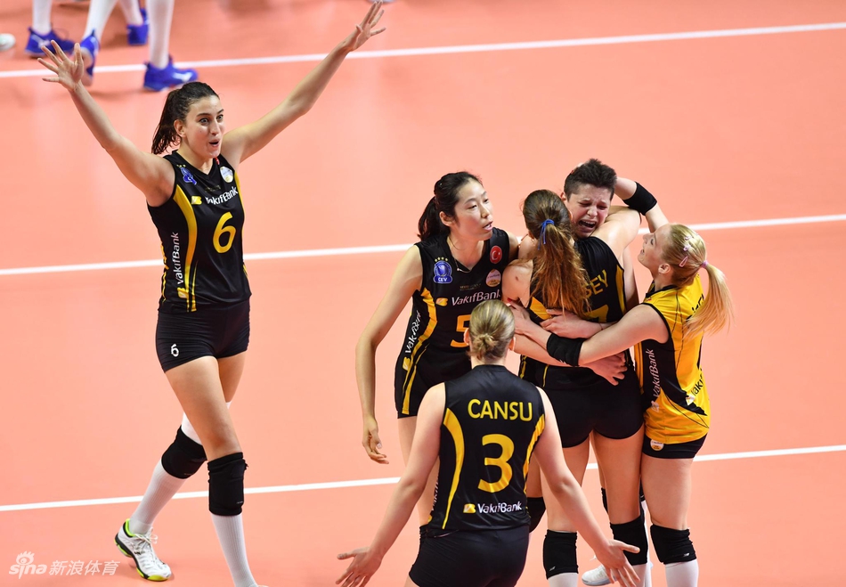 新华社聚焦朱婷率瓦基弗冲冠