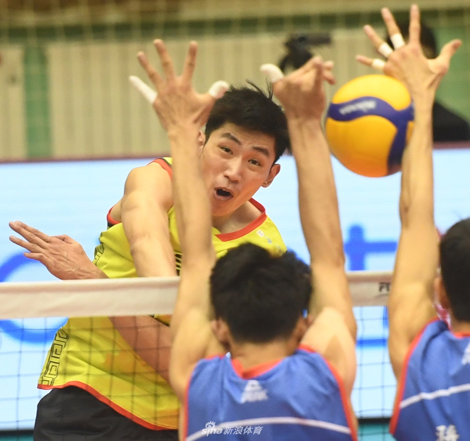 男排超级联赛排位赛北京胜河南