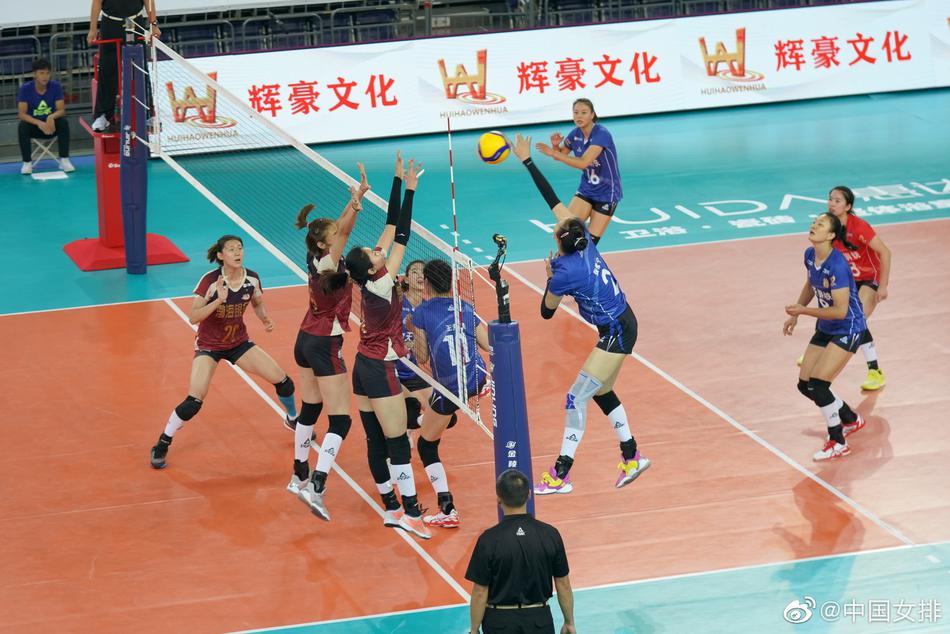 全锦赛焦点战天津女排2-3江苏