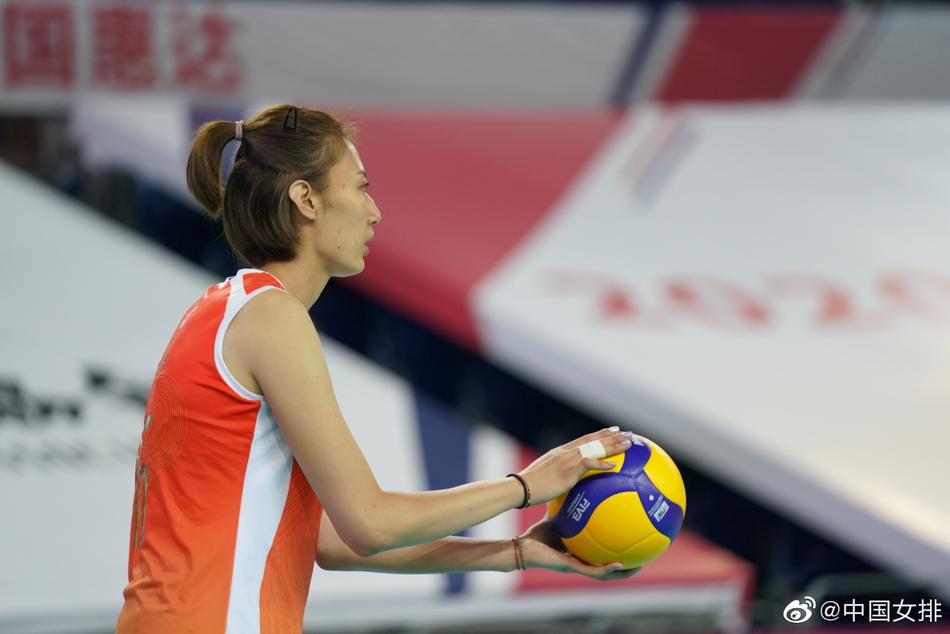 全锦赛天津女排3-1北京暂列第四