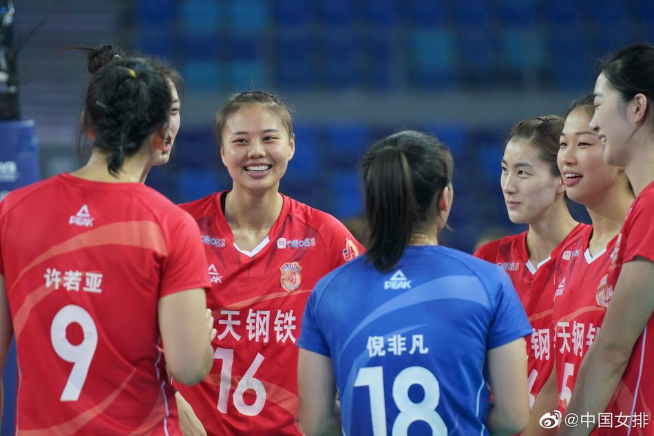 全锦赛江苏女排3-0横扫四川进四强