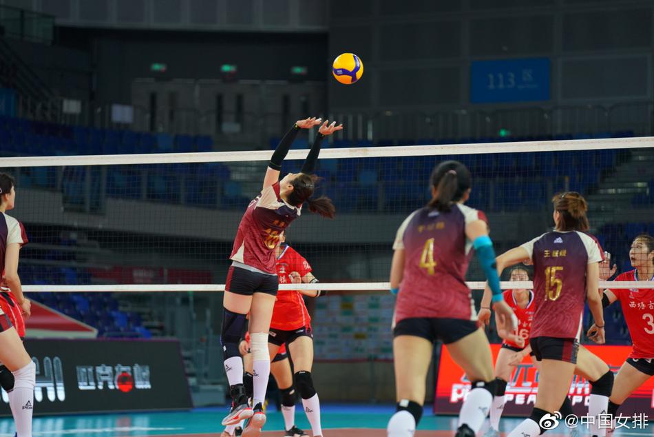 排超天津女排3：0浙江女排