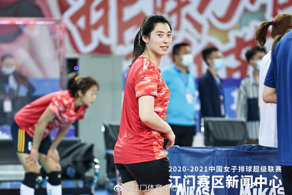 辽宁女排备战中国女排超级联赛