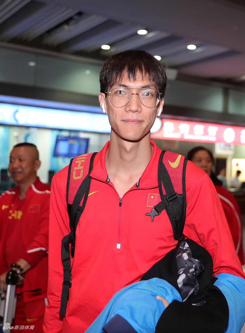 田径世锦赛中国健儿凯旋归国
