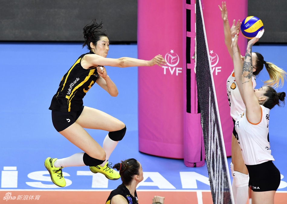 新华社聚焦朱婷率瓦基弗冲冠