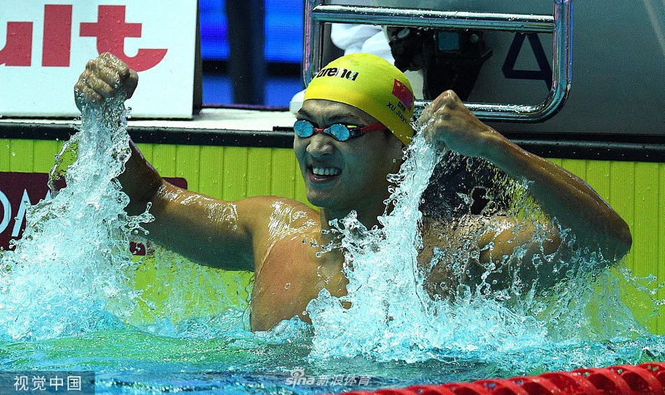 世锦赛男子100仰徐嘉余霸气卫冕