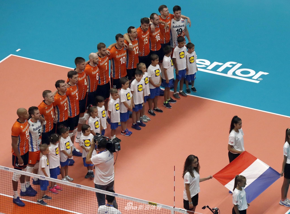 世锦赛中国男排1-3荷兰遭两连败