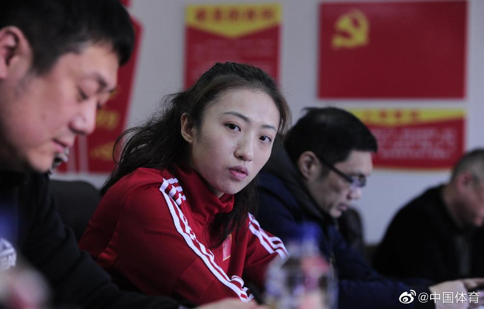 女排奥运冠军丁霞光荣入党