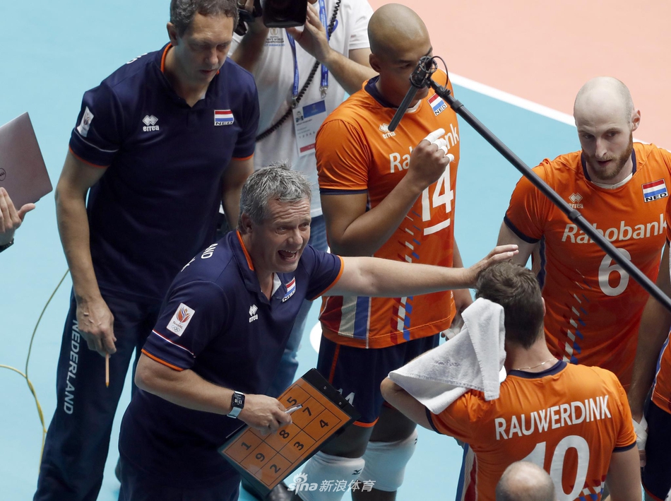 世锦赛中国男排1-3荷兰遭两连败