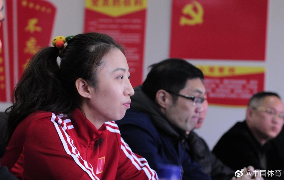 女排奥运冠军丁霞光荣入党