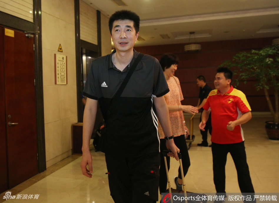 中国女排封闭集训结束返京