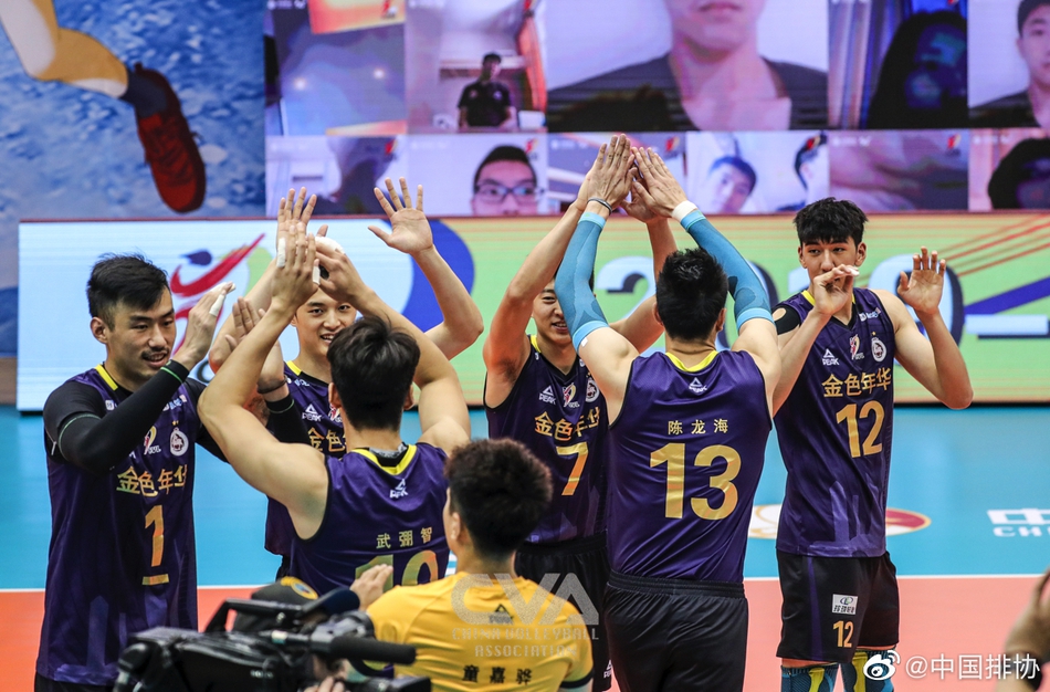 男排联赛上海3-1胜老牌劲旅河南