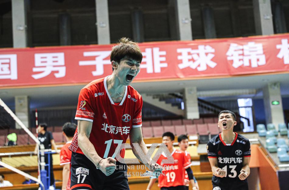 全锦赛北京男排3-2战胜山东