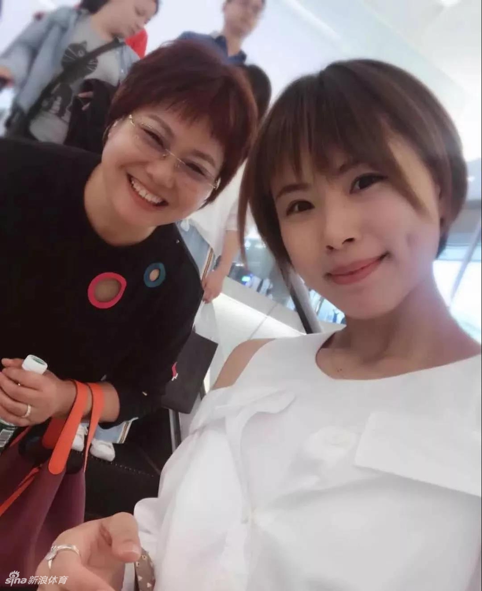 母亲节|再高挑的身材 在你身边永远是孩子