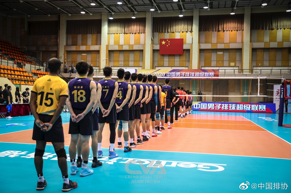 男排联赛上海3-1胜老牌劲旅河南