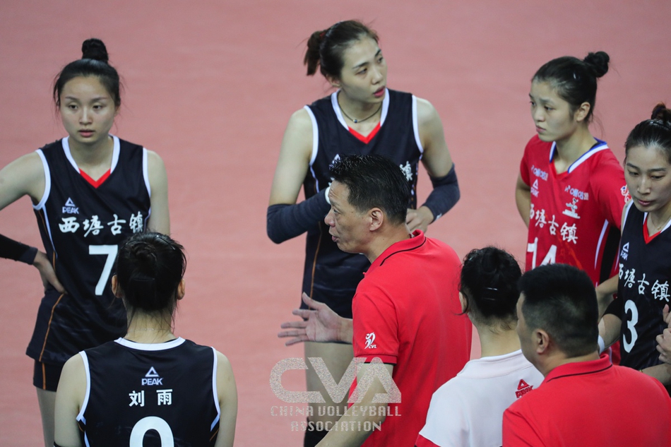 全锦赛广东女排浪费3赛点不敌浙江