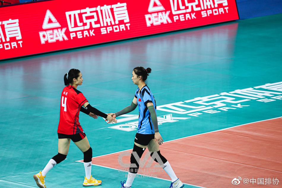 排超上海女排3-0福建女排