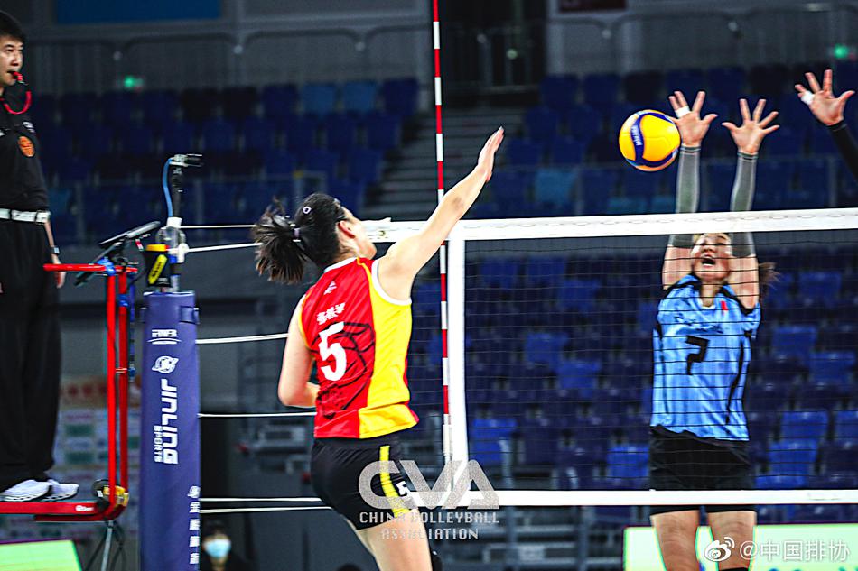 排超上海女排3-0福建女排