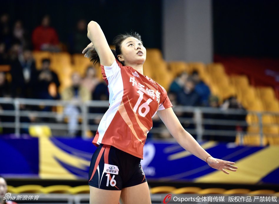 排超江苏女排3-0辽宁女排进四强